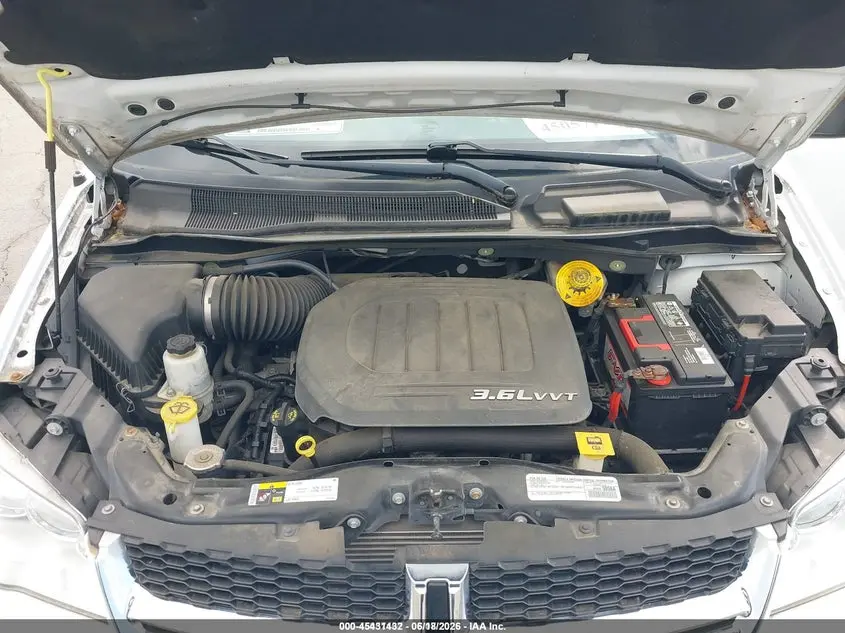2016 DODGE GRAND CARAVAN SE