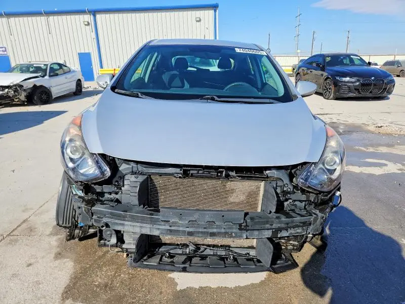 2017 HYUNDAI ELANTRA GT BASE  