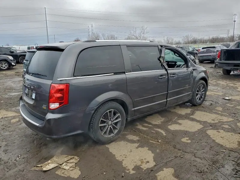 2017 DODGE GRAND CARAVAN SXT  