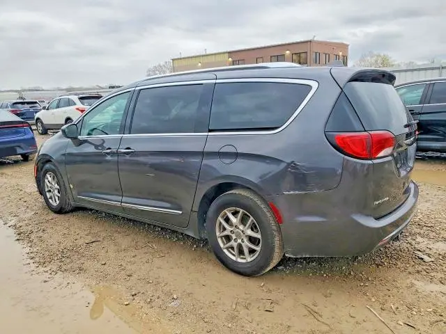 2020 CHRYSLER PACIFICA TOURING L  