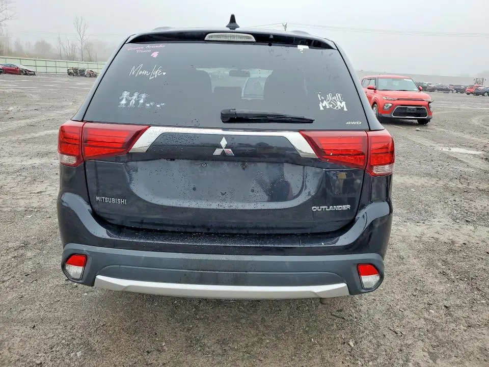 2017 MITSUBISHI OUTLANDER ES  