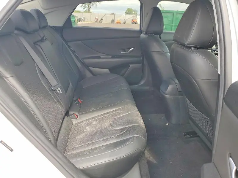 2023 HYUNDAI ELANTRA LIMITED  