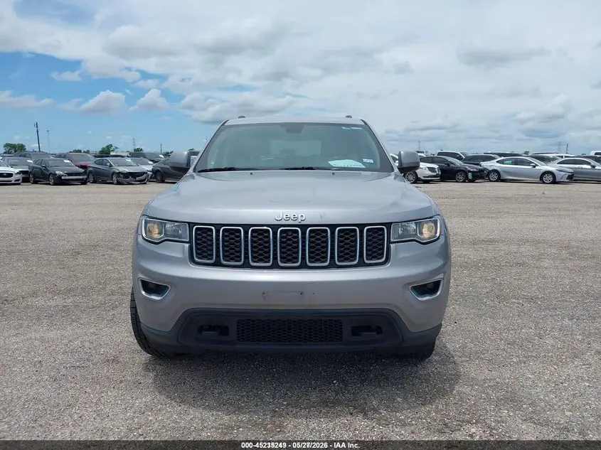 2019 JEEP GRAND CHEROKEE LAREDO E 4X4