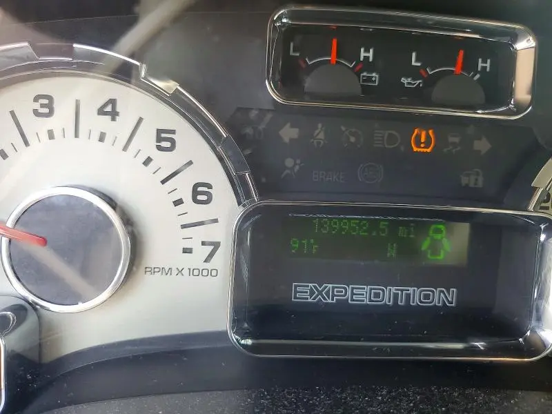 2011 FORD EXPEDITION XLT  