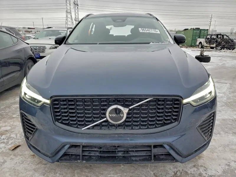 2024 VOLVO XC60 CORE  