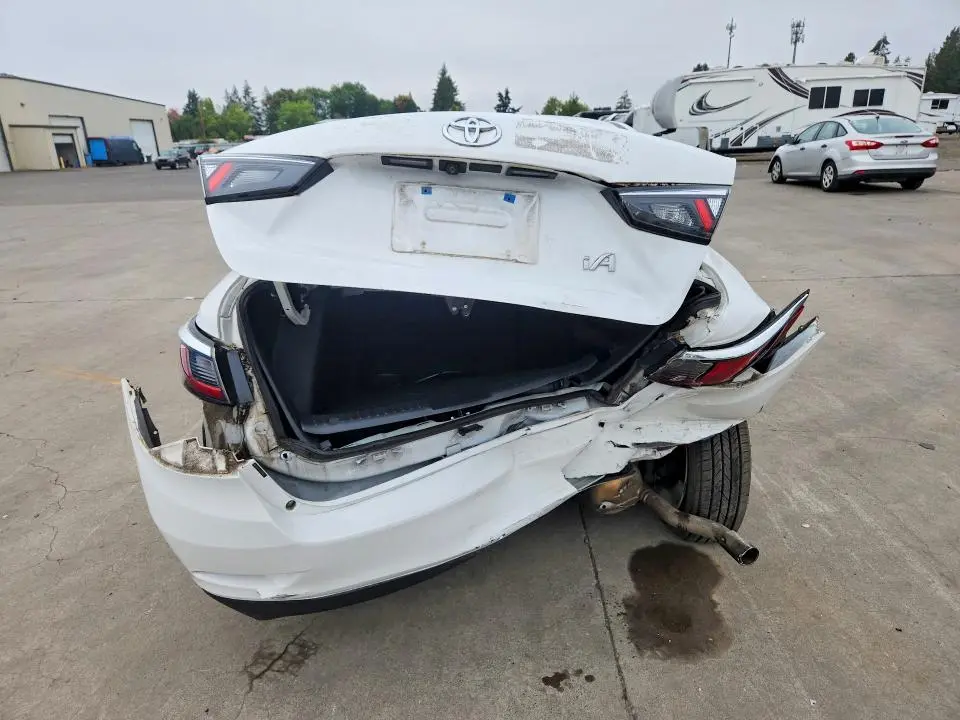 2017 TOYOTA YARIS IA BASE  