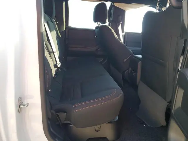 2023 NISSAN FRONTIER S  