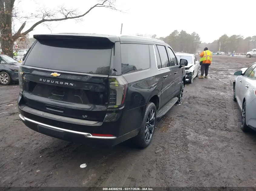 2026 CHEVROLET SUBURBAN LT, RWD