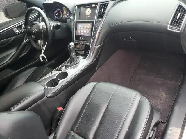2017 INFINITI Q60 RED SPORT 400  