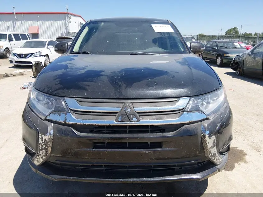 2018 MITSUBISHI OUTLANDER SE