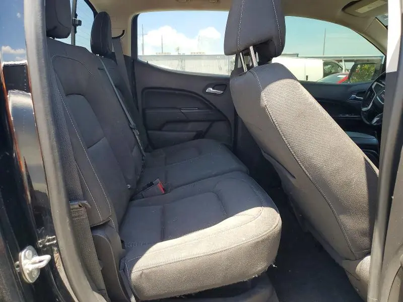 2017 GMC CANYON SLE  