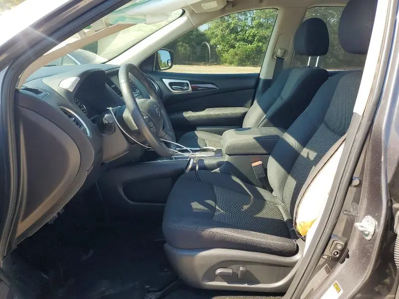 2017 NISSAN PATHFINDER SV  