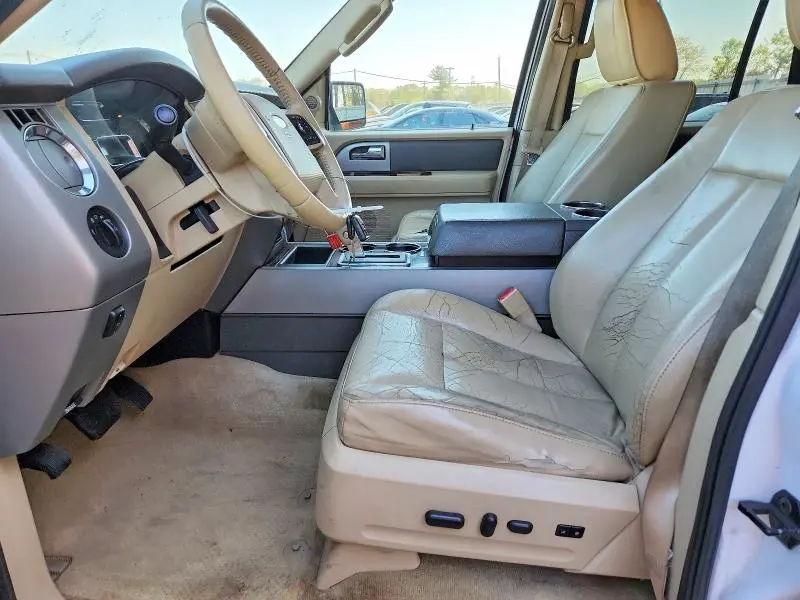 2011 FORD EXPEDITION XLT  