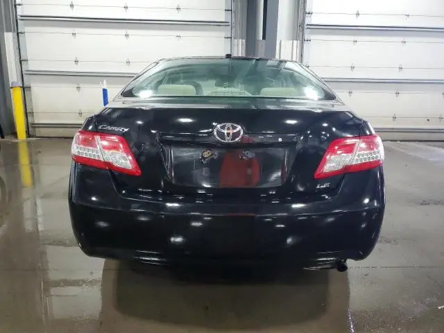 2011 TOYOTA CAMRY BASE  