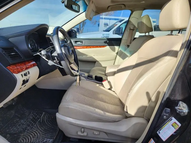 2011 SUBARU OUTBACK 2.5I LIMITED  