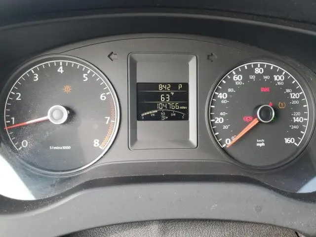 2011 VOLKSWAGEN JETTA SE  