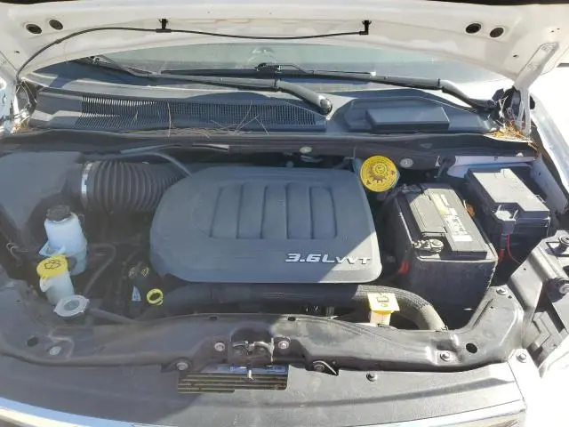 2013 CHRYSLER TOWN & COUNTRY TOURING  