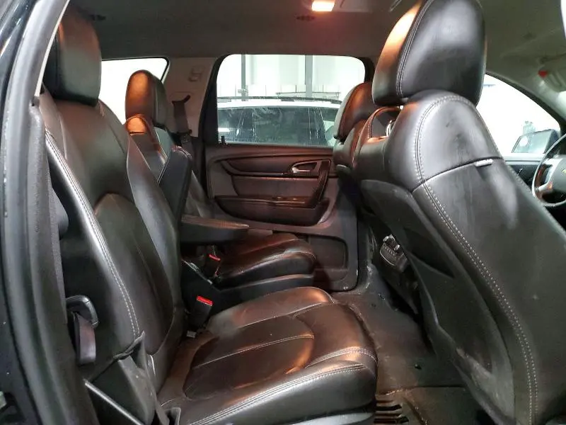 2014 CHEVROLET TRAVERSE LT  