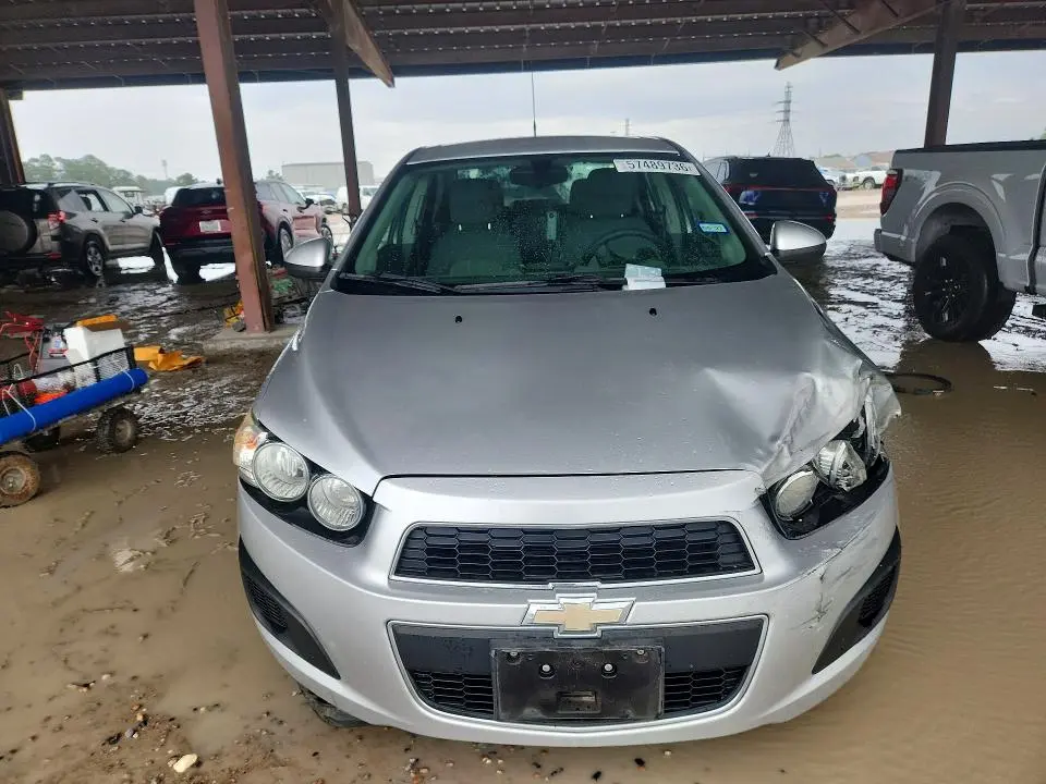 2015 CHEVROLET SONIC LT  