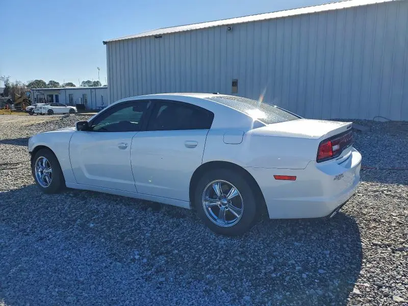 2013 DODGE CHARGER SE  