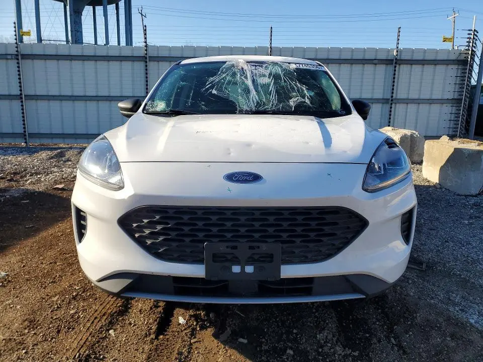 2021 FORD ESCAPE S  