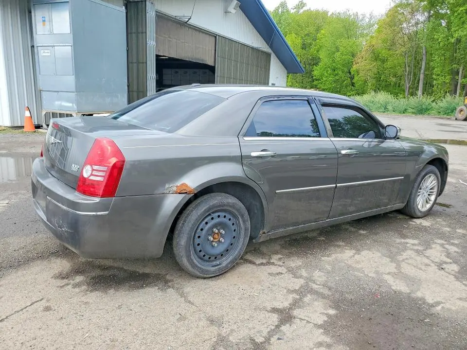2010 CHRYSLER 300 TOURING  