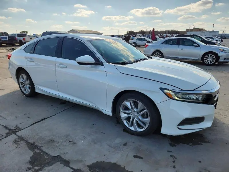 2019 HONDA ACCORD LX  
