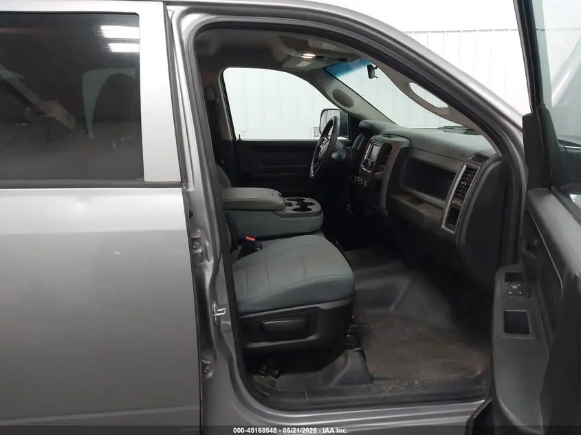 2019 RAM 1500 CLASSIC TRADESMAN  4X4 5'7 BOX