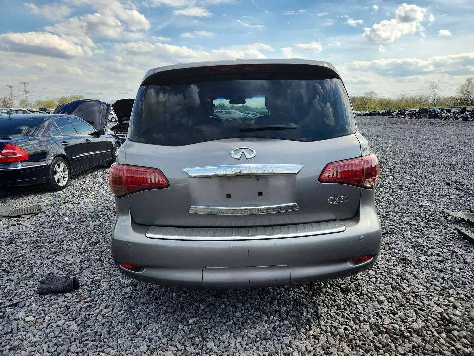 2011 INFINITI QX56 BASE  