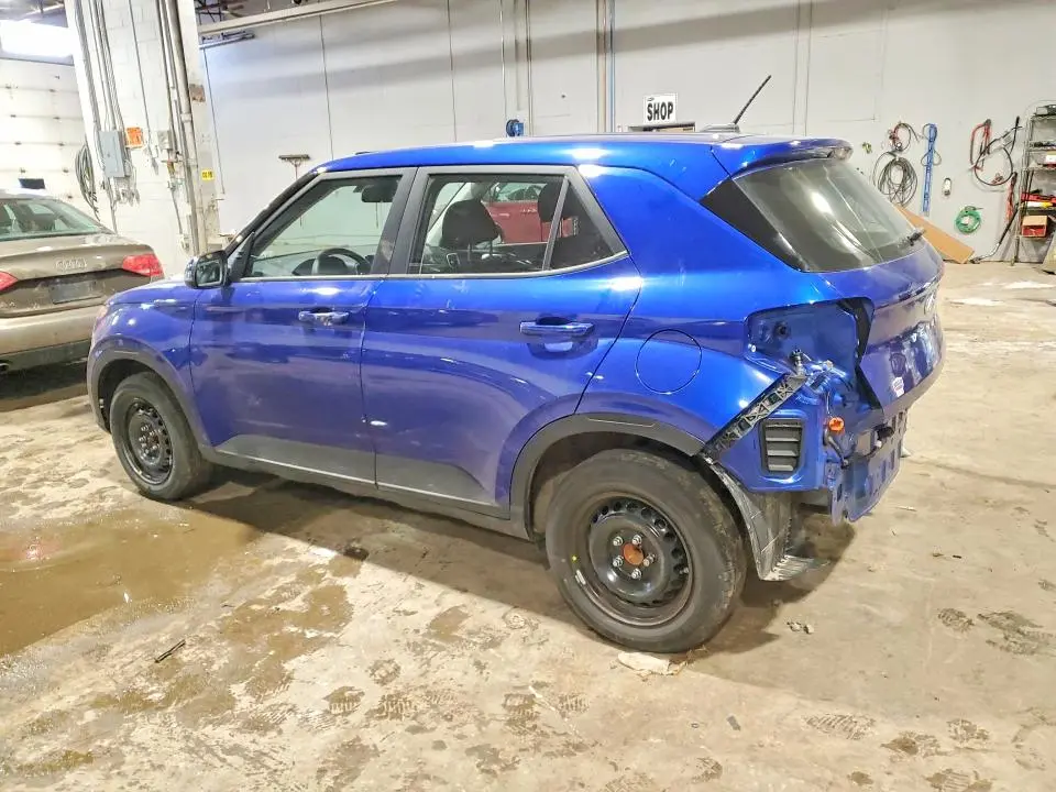 2025 HYUNDAI VENUE SE  