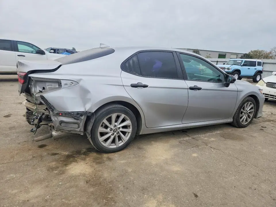 2021 TOYOTA CAMRY LE  