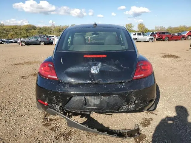 2012 VOLKSWAGEN BEETLE   