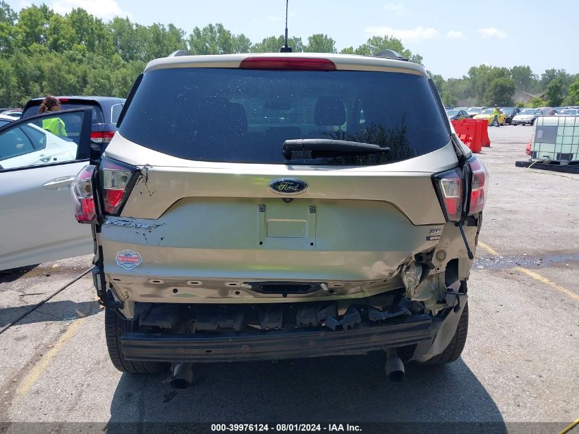 2017 FORD ESCAPE SE