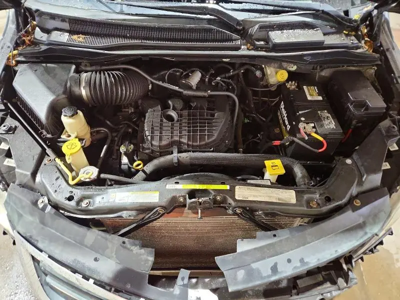 2012 VOLKSWAGEN ROUTAN S  