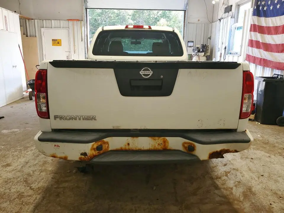 2018 NISSAN FRONTIER S  