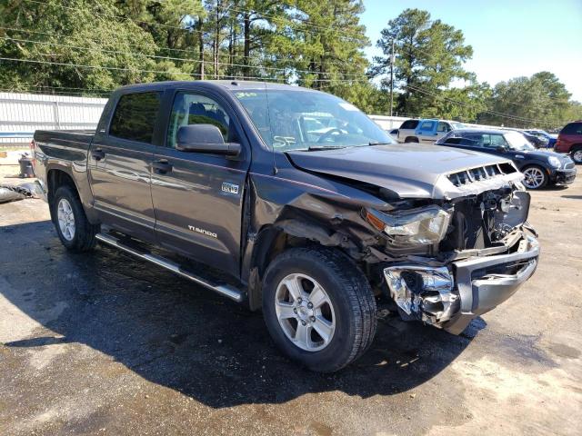 2018 TOYOTA TUNDRA CREWMAX SR5