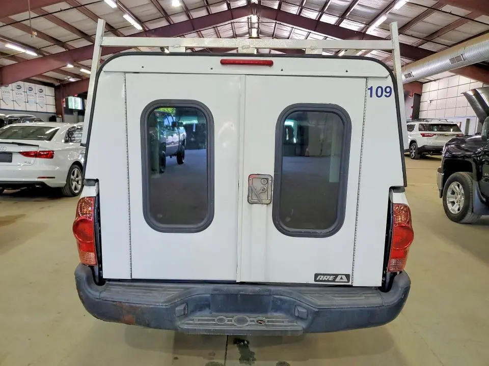 2013 TOYOTA TACOMA BASE  