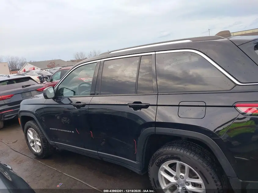 2023 JEEP GRAND CHEROKEE LAREDO 4X4