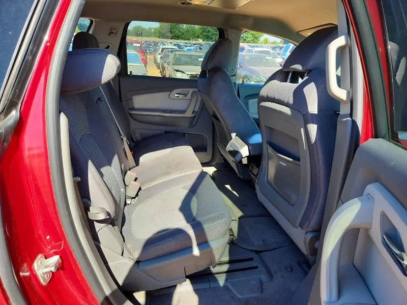 2012 CHEVROLET TRAVERSE LT  