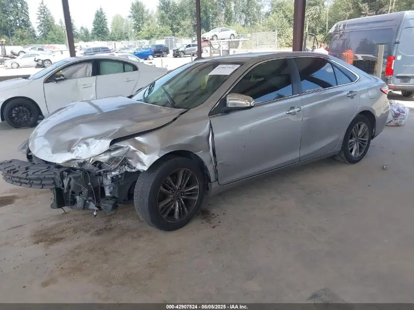 2016 TOYOTA CAMRY SE