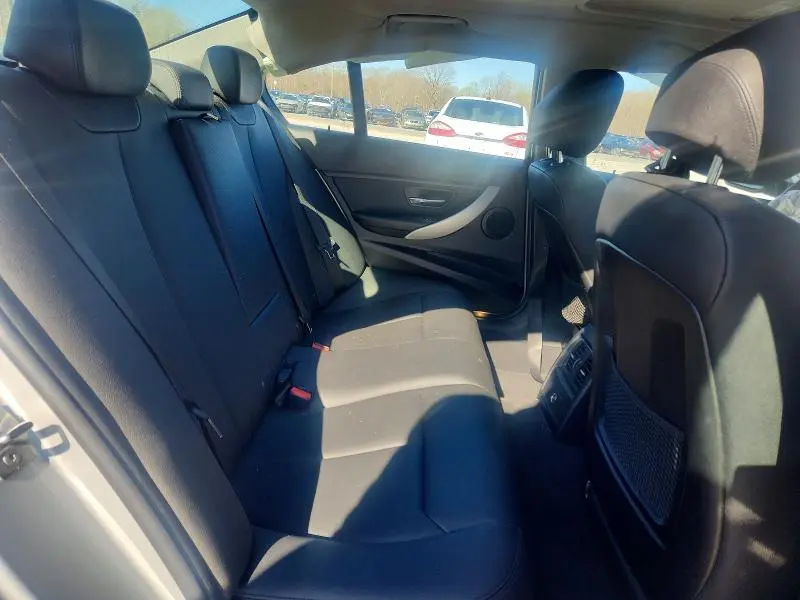 2018 BMW 320 I  
