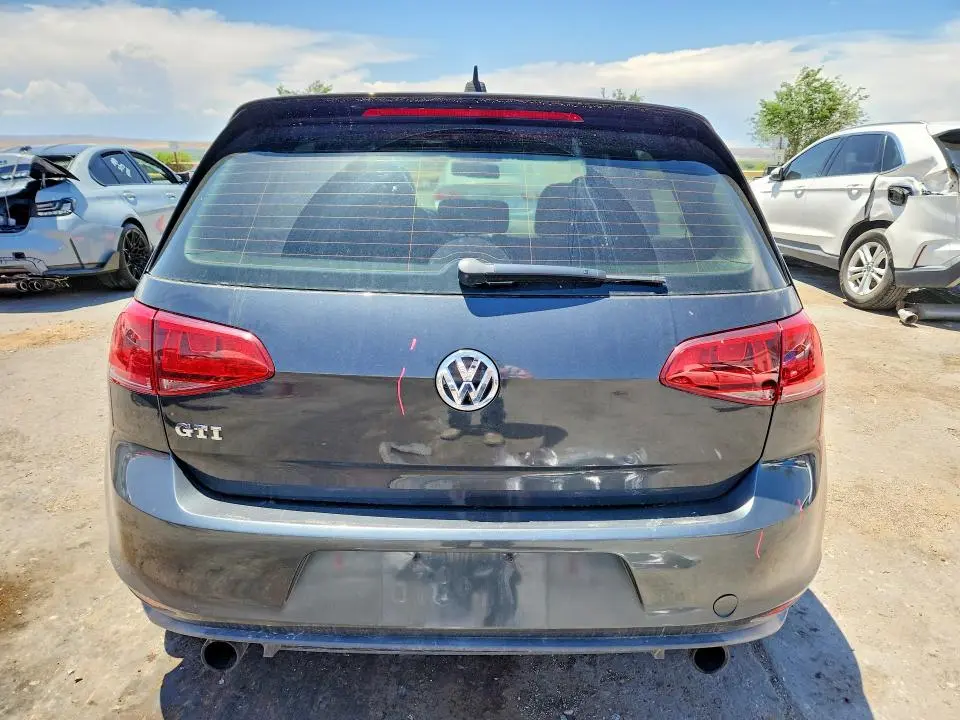 2016 VOLKSWAGEN GTI S  