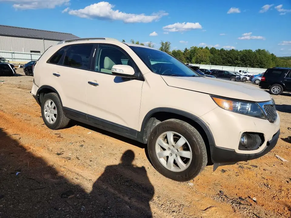 2011 KIA SORENTO   