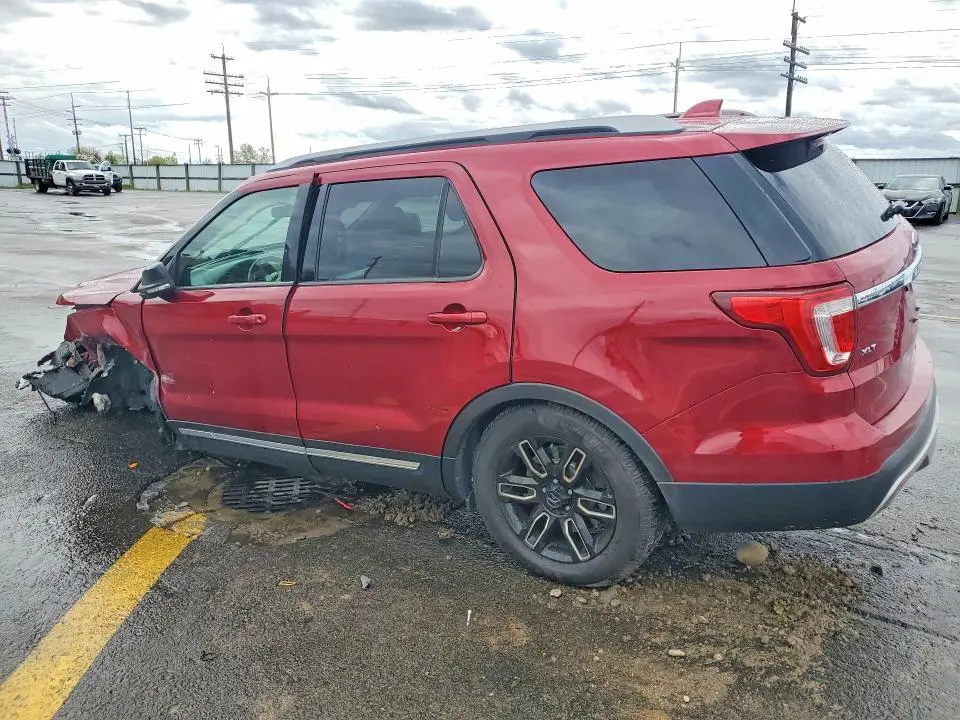 2017 FORD EXPLORER XLT  