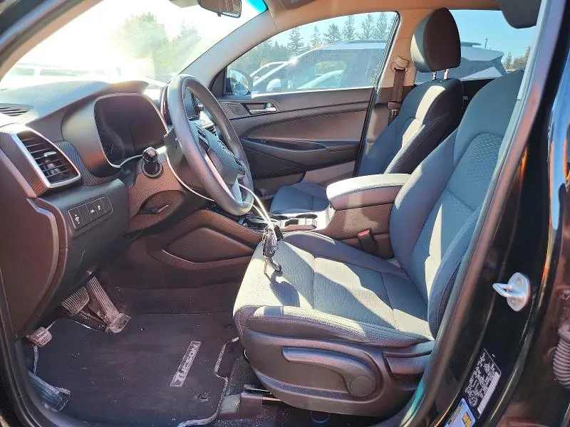 2020 HYUNDAI TUCSON SE  