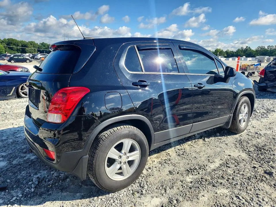 2022 CHEVROLET TRAX LS  