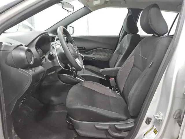 2019 NISSAN KICKS S  