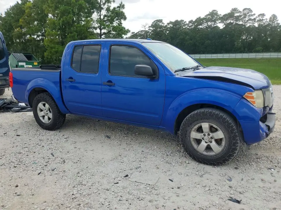 2012 NISSAN FRONTIER S  