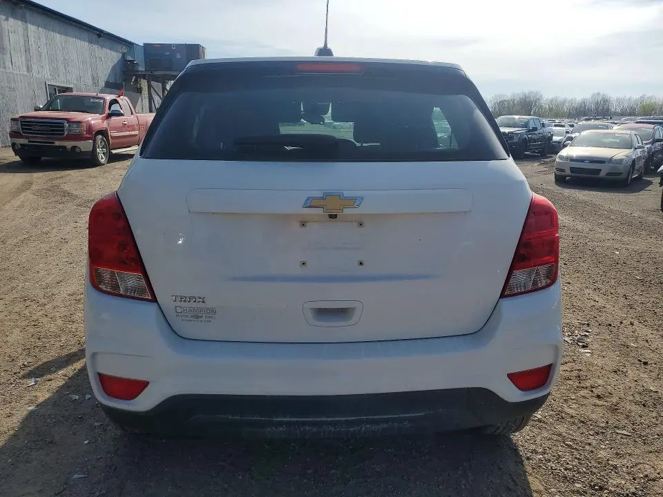2017 CHEVROLET TRAX LS  