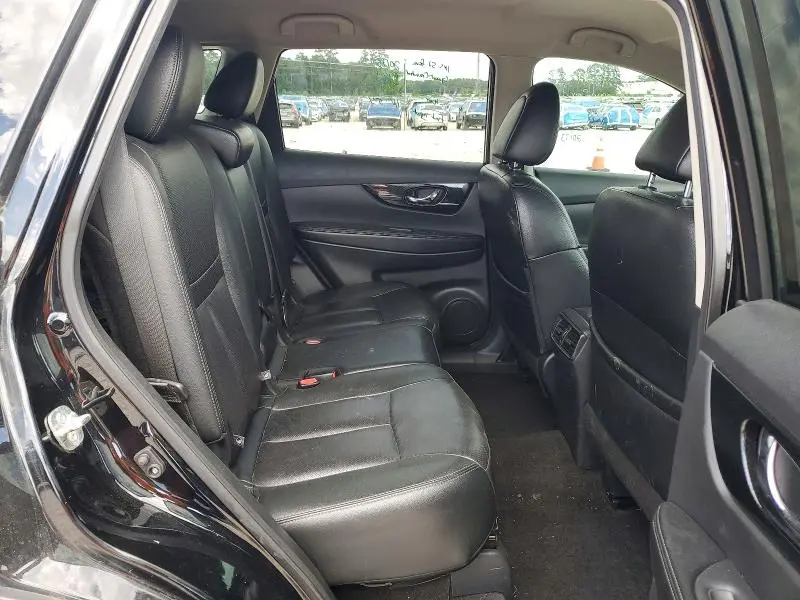 2019 NISSAN ROGUE SL  